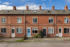 12, Bridgeside, Cainscross, Stroud GL5 3ER