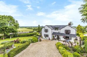 Hillside, Hinton Parva Lane, Hinton Parva, Swindon SN4 0DH