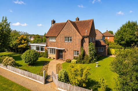Sherborne Road, Chichester, PO19