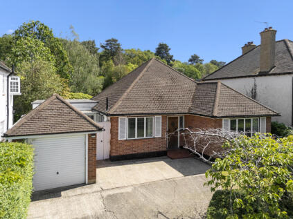 The Causeway, Claygate