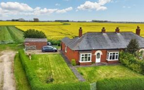 Brooklands, Sea Lane, North Cotes DN36 5UZ