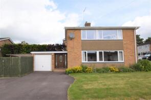 10, Chestnut Road, Banbury OX17 1BG