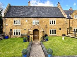 1 Dove Cottage, Church Corner, Nottingham NG13 0GB