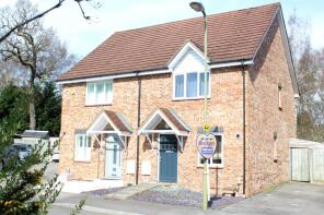 21, Lasham Road, Fleet GU51 1HE
