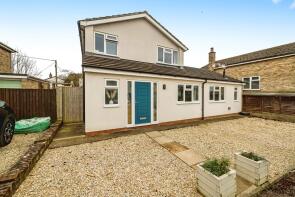 9, Lower Farm Close, Aylesbury HP18 9HG