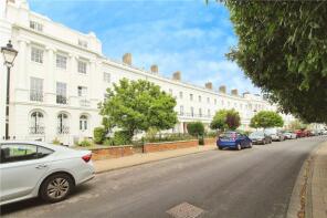 Flat B, 7, Crescent Road, Gosport PO12 2DH