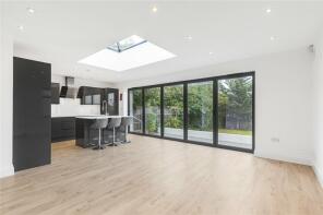 15, Cypress Avenue, Enfield EN2 9BY