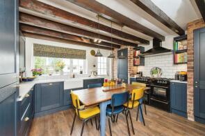 4 Lavender Cottage, New Lane, Burton Salmon, Leeds LS25 5JR