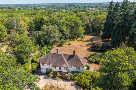 Fleet Hill, Finchampstead, Wokingham