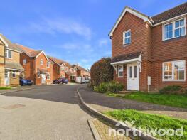 42, Bishopswood, Ashford TN23 3RD