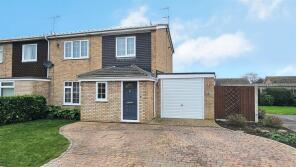 6, Wiggs Way, Lowestoft NR32 5JJ