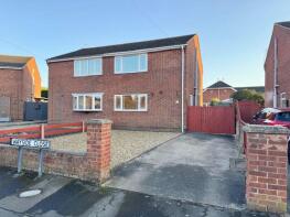 6, Wayside Close, Grimsby DN36 5XZ