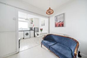 Flat 6, Beckley, Eagle Street, London WC1R 4AP