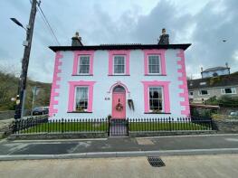 Alicia, A487t Aberarth Village, Aberaeron SA46 0LJ