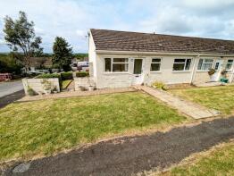10, Bro Sarnau, Rhydargaeau, Carmarthen SA32 7AR