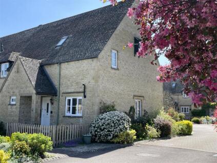 Broadlands Court, Bourton-On-The-Water, Cheltenham