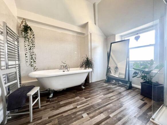 Family bathroom