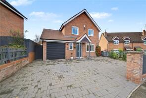 11, Damson Way, Worcester WR6 5EW