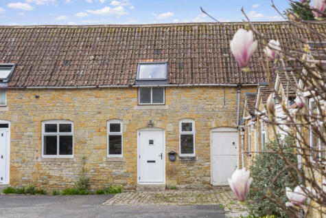 Cary Road, Yeovil, BA22