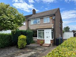 35, Russell Avenue, High Lane, Stockport SK6 8DT