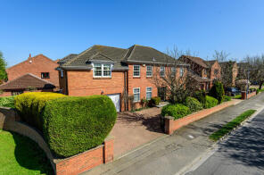 30, Greenlands Avenue, Grimsby DN36 4YE