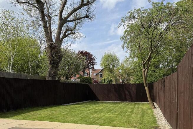 Garden small.jpg