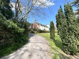 The Hollow, Sutton Hill, Blandford Forum DT11 8NP