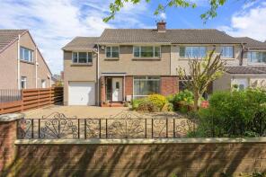 39, Oxgang Road, Grangemouth FK3 9BZ