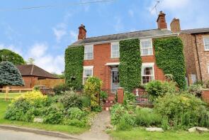 Westville, Middle Street, North Kelsey, Market Rasen LN7 6EH