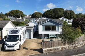 5, Parc Peneglos, Falmouth TR11 5SL