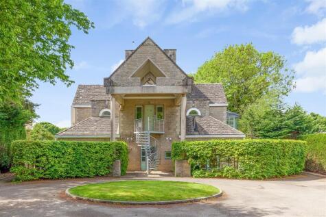 Churchfields, Stonesfield, Witney