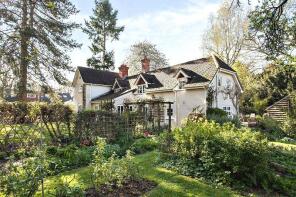 Old Well House, The Common, Tadley RG26 5PY