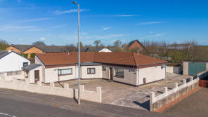 15, Kilmarnock Road, Springside, Irvine KA11 3AJ