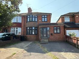 60, Chiltern Crescent, Reading RG6 1AN