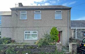 23, Ffordd Nantlle, Talysarn LL54 6AE