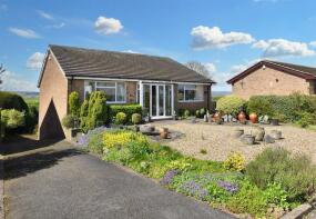5, Farm Close, Pentrich, Ripley DE5 3RR