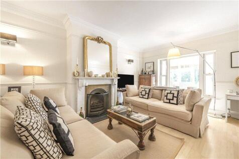 Devereux Lane, Barnes, London, SW13
