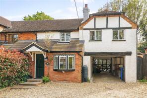 2, Plovers Cottage, Plover Lane, Eversley, Hook RG27 0QX