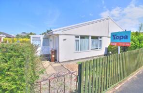 38, Paradise Park, Whitstone, Holsworthy EX22 6TQ
