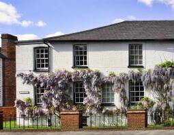 Hectorage, White Hill, Henley-on-thames RG9 3EP