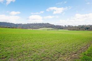 18, South Acre, South Harting GU31 5LJ