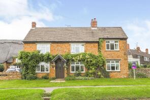 Manor House, Stratford Road A422, Banbury OX15 6EH
