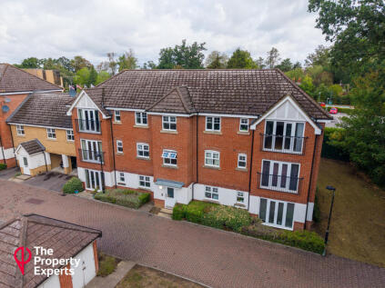 Aphelion Way, Reading, RG2