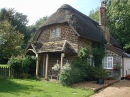 16, Sandy Lane SN15 2PZ