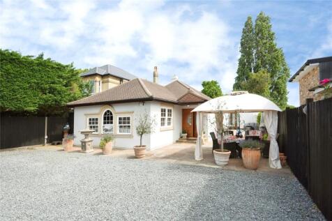 Chessington Road, Ewell, Epsom, Surrey, KT19