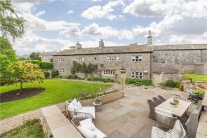 Yew Tree Farm, Gledstone Road, West Marton, Skipton BD23 3UE