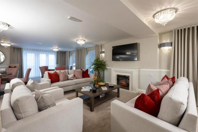 Owners Lounge2.jpg