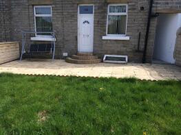 160, Moorbottom Road, Thornton Lodge, Huddersfield HD1 3JL