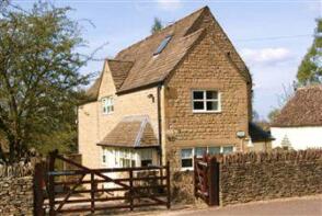 Hawthorn House, The Old Bakehouse To St Johns Church, Cheltenham GL54 2LN