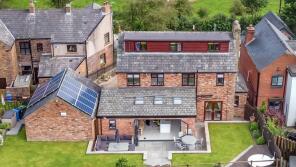 1b, Dean Terrace, Ashton-under-lyne OL6 8AL